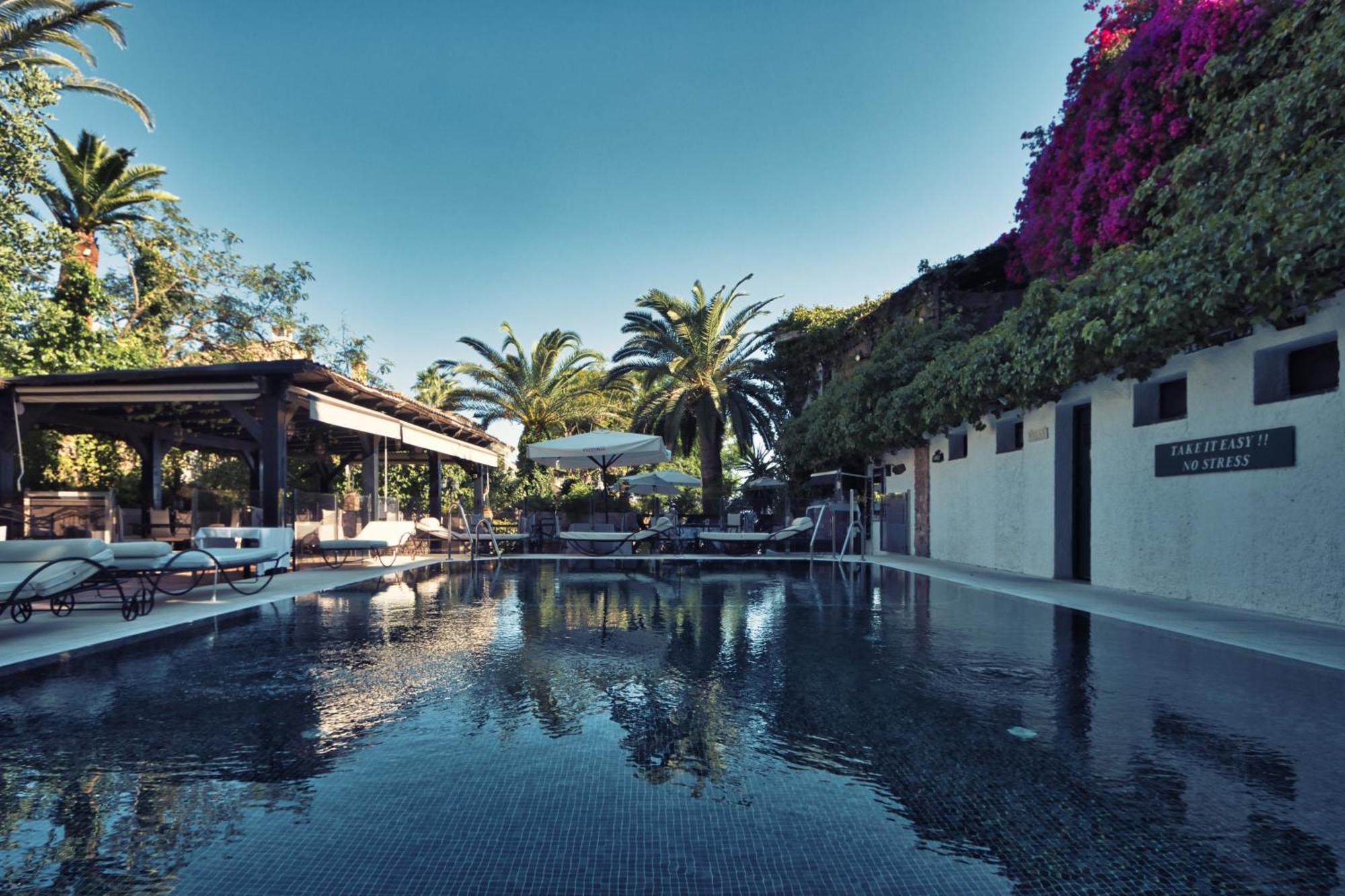 Boutique Hotel Las Islas (Adults Only) フエンヒロラ エクステリア 写真